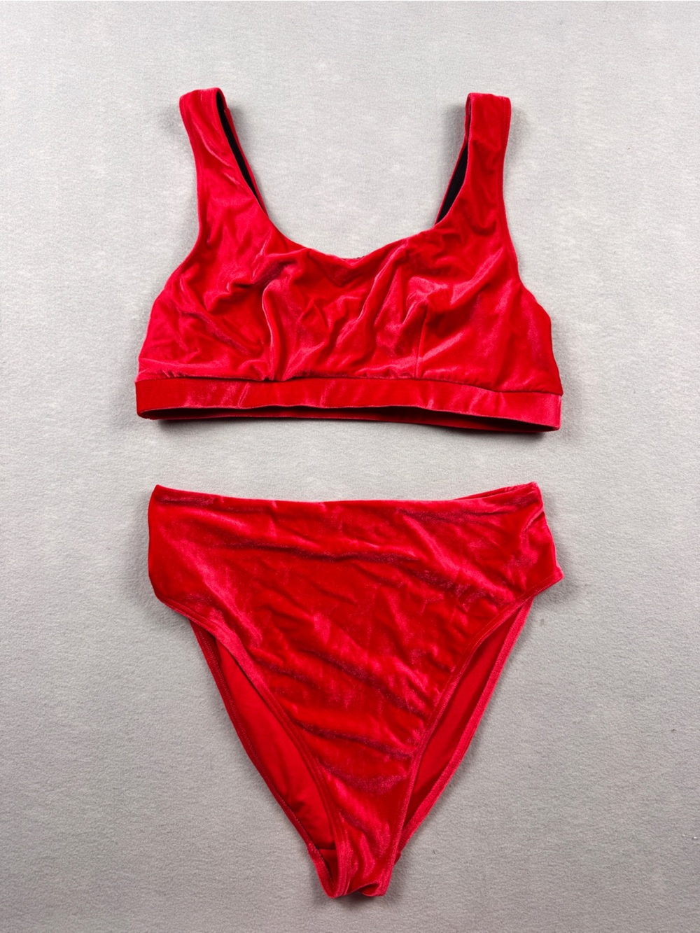 ASOS DESIGN Red Velvet Bikini Set Size Top 38DDD Bottoms 10 Matching Hi Cut